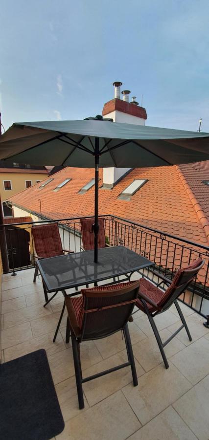 ברדיוב Apartmanystocklova2 מראה חיצוני תמונה