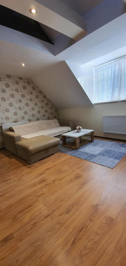 ברדיוב Apartmanystocklova2 מראה חיצוני תמונה